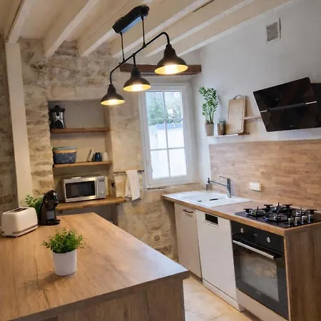 Charmante Petite Maison A 5 Min De La Nyaraló Bernières-sur-Mer